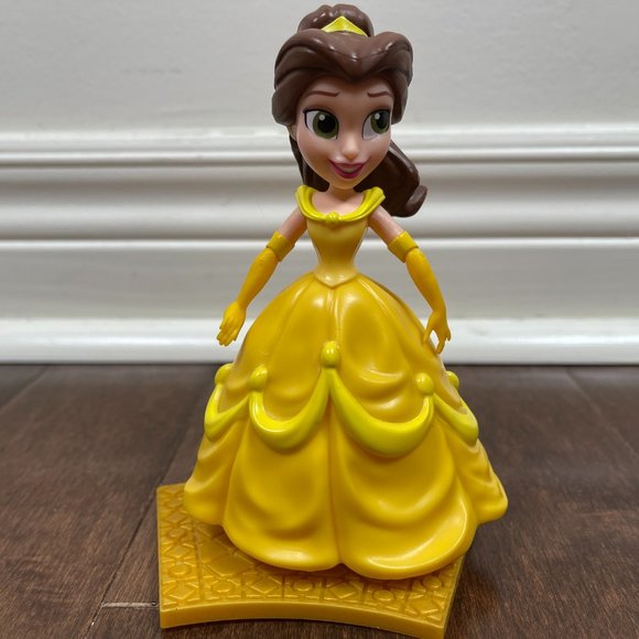 COPY - 2 Disney Princess Poseable Comic Collectio… - Picture 2 of 5